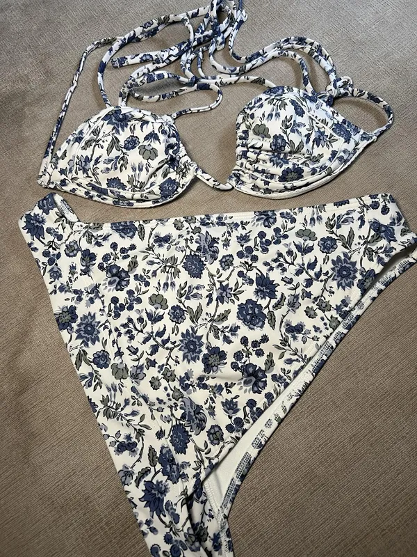 Abercrombie & Fitch Bikini Swimsuit Womens Medium White Floral Triangle Halter - Image 2