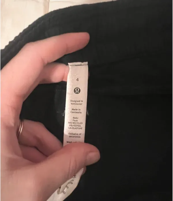 Lululemon Cropped Joggers - Image 3