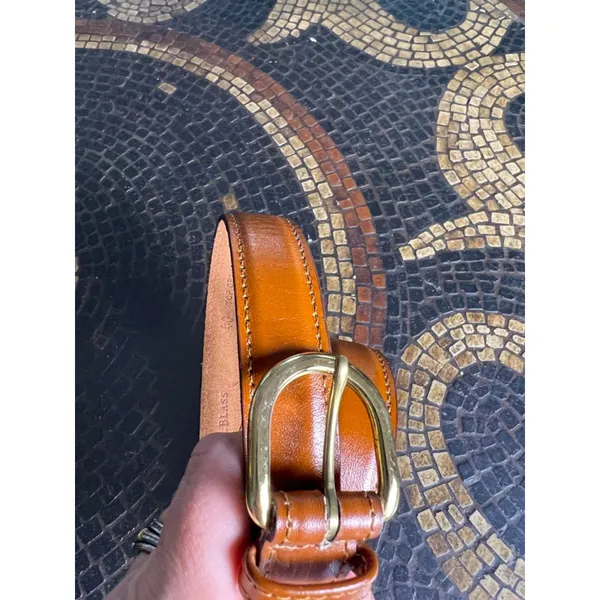 Women's Bill Blass Brown Leather Belt with Gold Buckle - Image 5