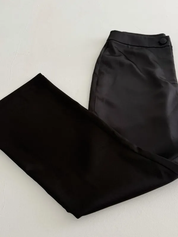 NEW ZARA WOMAN Black SATIN Flare Leg Trousers Dress Pants MEDIUM High Rise - Image 9