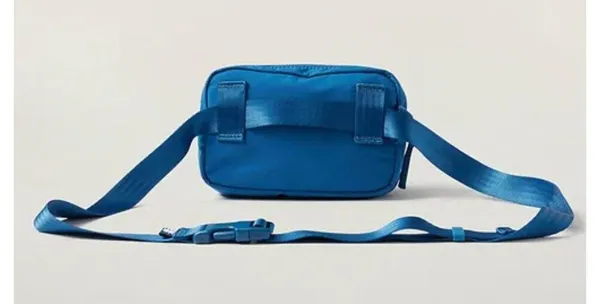 New Athleta All About Crossbody Belt Bag Dark Lapis Blue - Image 5
