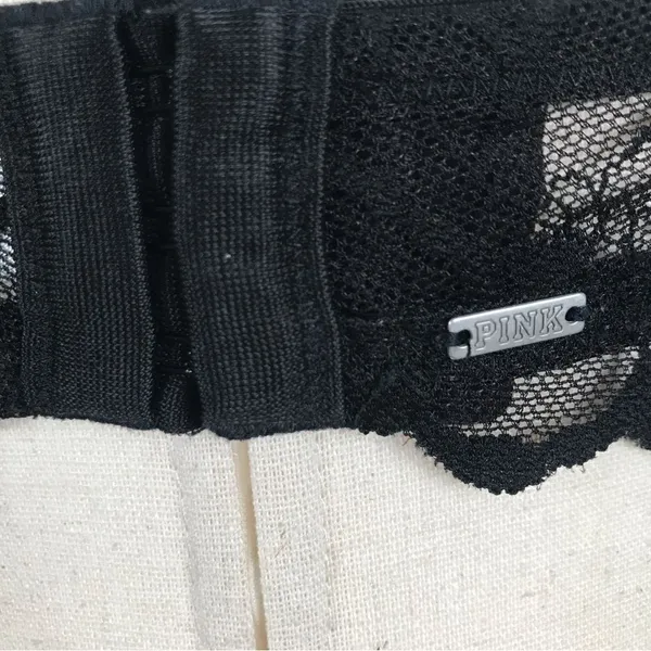 ‎PINK Victoria’s Secret black lace halter bralette L - Image 4