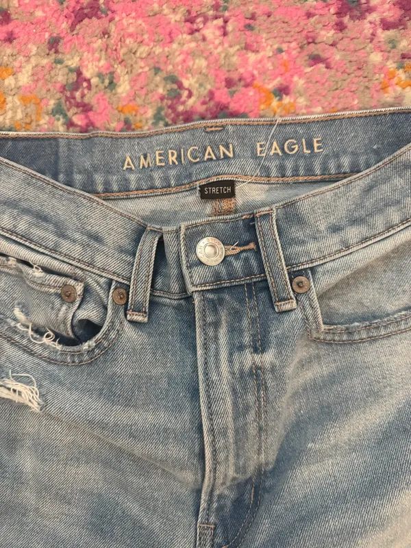 American Eagle Jeans - Image 3