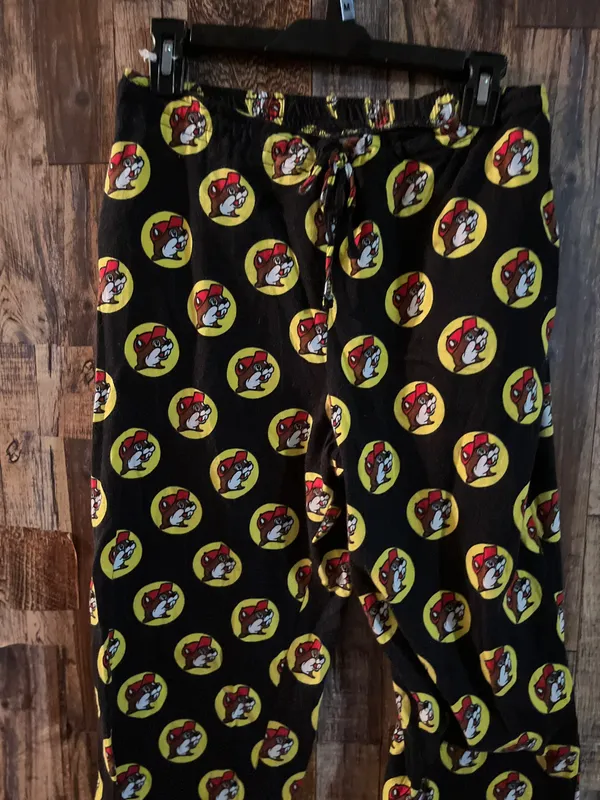 Buc-ee's Woman’s beaver 🦫 print pajamas pants size medium. - Image 4