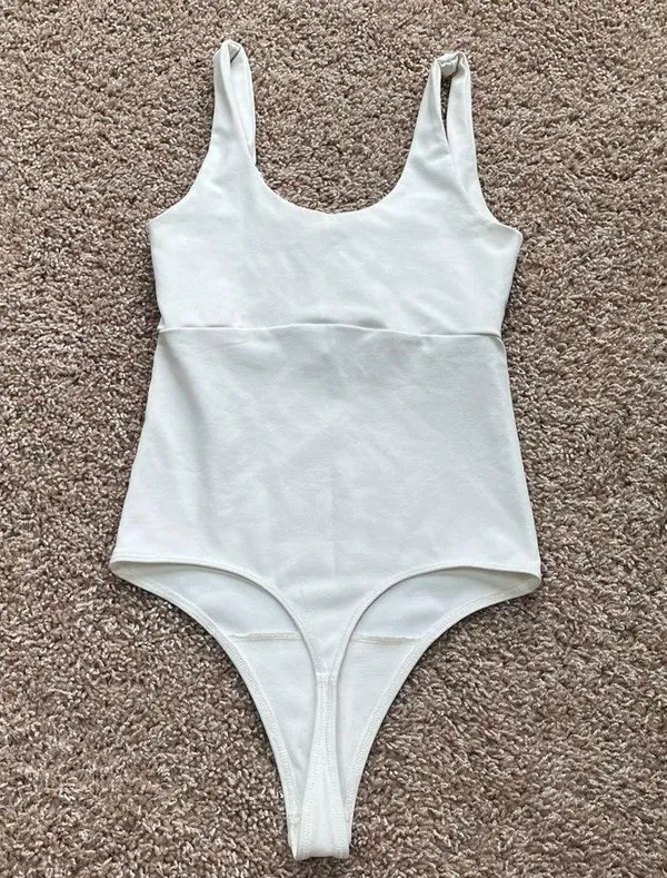Abercrombie & Fitch Ruched Tank Bodysuit - Image 9