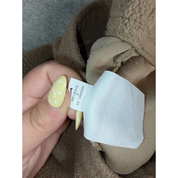 Nike Sweatpants Women S Tan Sherpa Therma-Fit Wide Leg Pocket Fleece Swoosh - Image 6