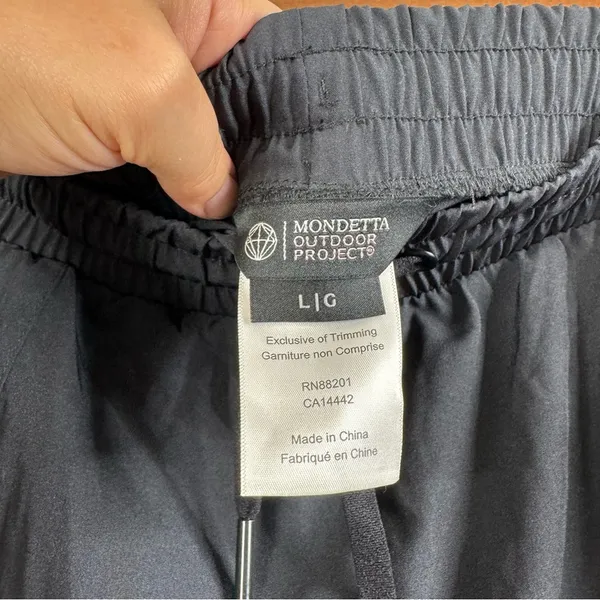 Mondetta‎ Outdoor Project NWT Weekend Short Black Large - Image 3