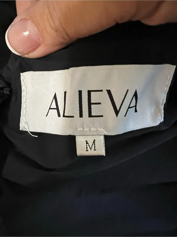 Aliava Dolly Black One Shoulder Ruched Bodycon Midi Occasion Dress - Image 9
