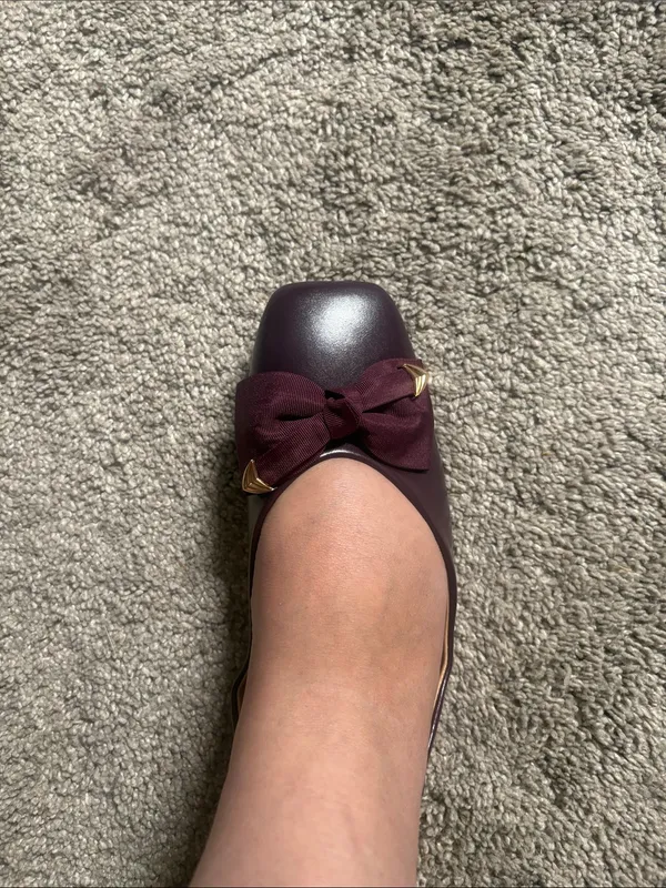 C.Paravno Women's Bow-Accent Burgundy Ballet Flat plum colored size9/9.5 - Image 2