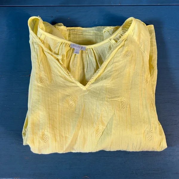 Talbots Light Yellow Women's Blouse - Pineapple Print | Size Large - Image 9