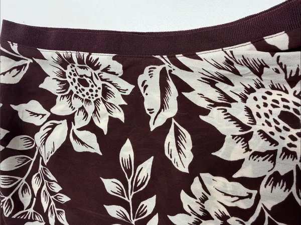 Flawed Theory 100% silk floral dress‎ lightweight dress v neck button sleeveless - Image 5
