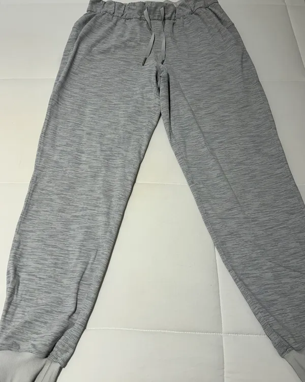 Lululemon Jogger - Image 2
