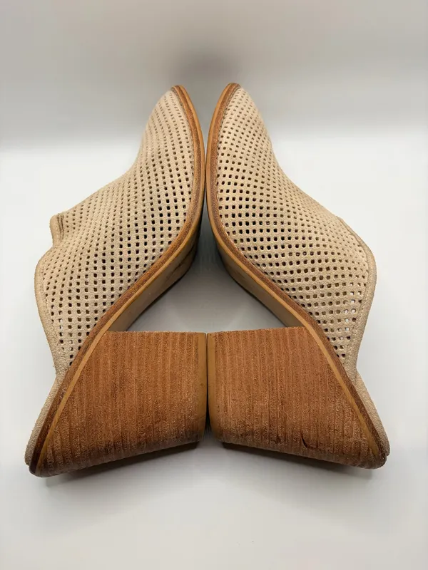 Anthropologie Blaire Suede Perforated Mules Size 10 Taupe Boho Western Block Heel - Image 5