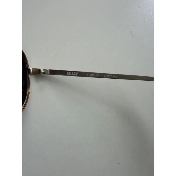 Quay All In Mini Aviator Sunglasses Gold Tortoise Brown Fade Beach Resort - Image 5