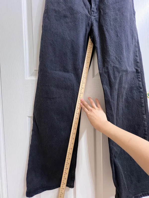 Abercrombie & fitch Mixed Fabric High Rise 90s Relaxed Jean size 27 - Image 5