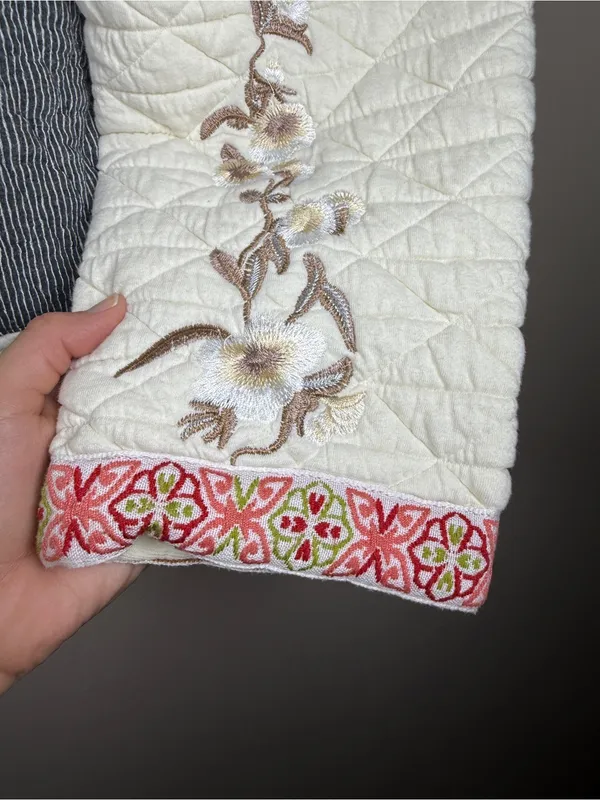 POL Cream Quilted Embroidered Jacket in Ivory Like New Bohemian Sz L - Image 10