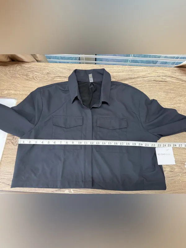 Beyond‎ yoga Midtown Cropped Jacket size xl NWT - Image 8