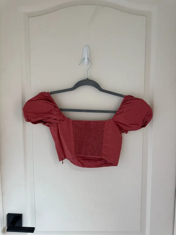 Aritzia Wilfred Wander Linen Blouse in Warm Sienna Red - Image 2
