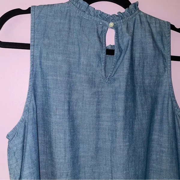 J Crew M Blouse Chambray Ruffle Collar Embroidered Sleeveless - Image 3