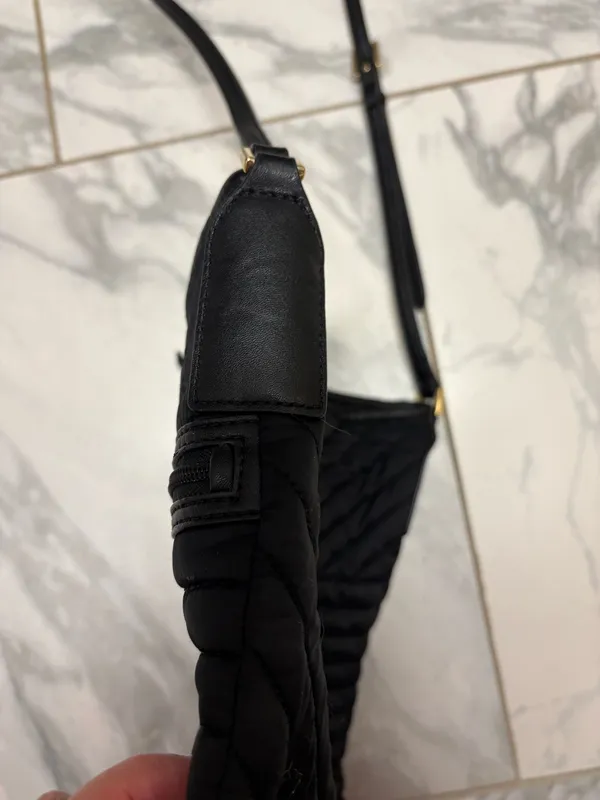 Tory Burch Black Purse Crossbody - Image 6