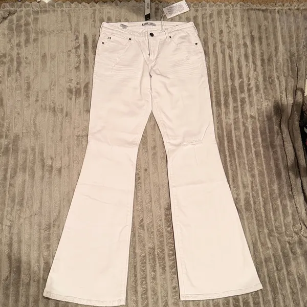 Dear‎ John Rosie Mid Rise Flared Jeans 27 White Distressed Flare Stretch NWT - Image 2
