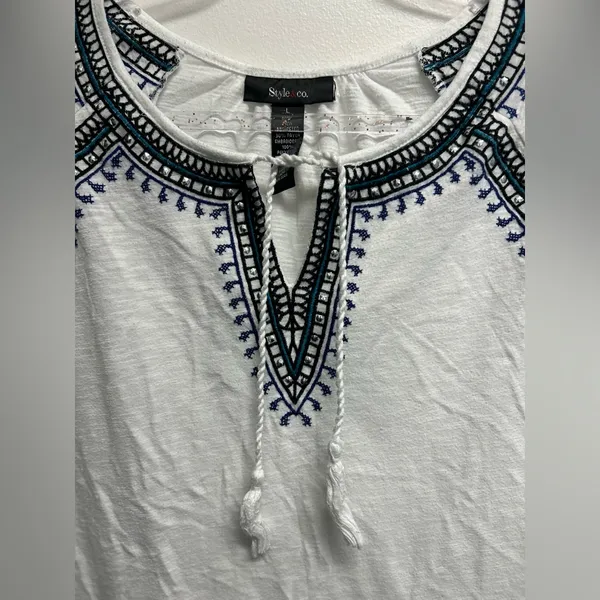 Style & Co. White Tunic with Black Embroidery - Image 2