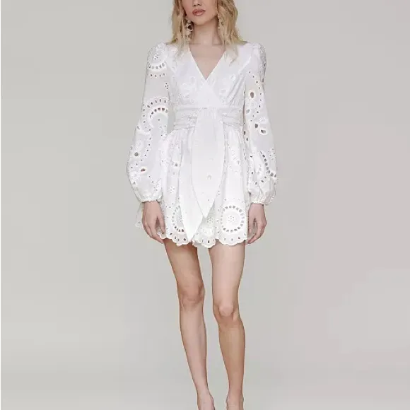 Avec Les Filles White Eyelet Jumpsuit size 10 New with tags - Image 2
