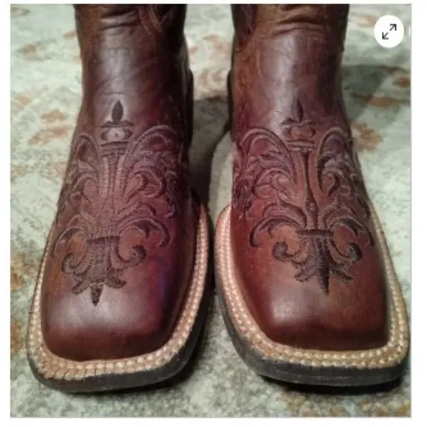 Cavender's 7D Stunning Leather Western Cowboy Boots Brown w Dark Brown Stitching - Image 2
