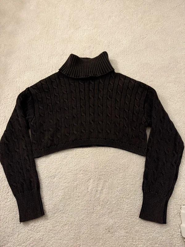 Emory Park Cable Knit Cropped Turtle Neck Sweater - Image 4