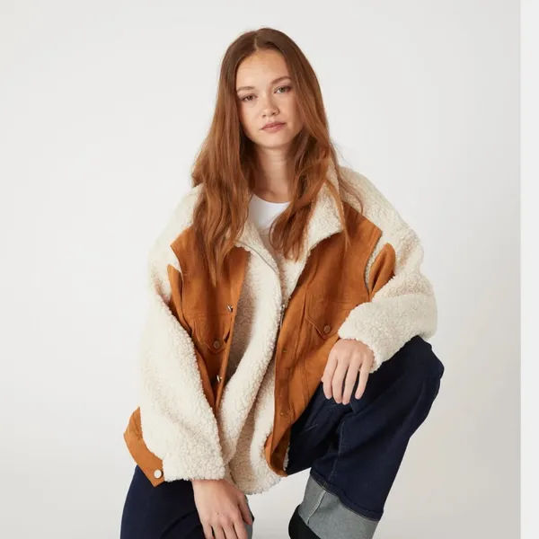 NWT BLANKNYC Faux Suede & Faux Shearling Trucker Jacket Small, CATCH ME OUTSIDE - Image 2