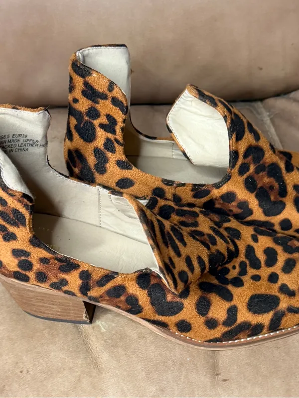 Arider Girl Animal Print Shoes - Image 2