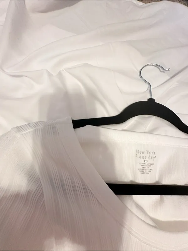 New York Laundry Classic White Ribbed Short-Sleeve Top - Image 2
