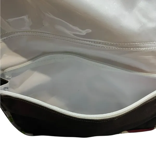 Thirty-One Hang/Fold Travel Beauty Bag/Organizer - Circle Spirals pattern - Image 2