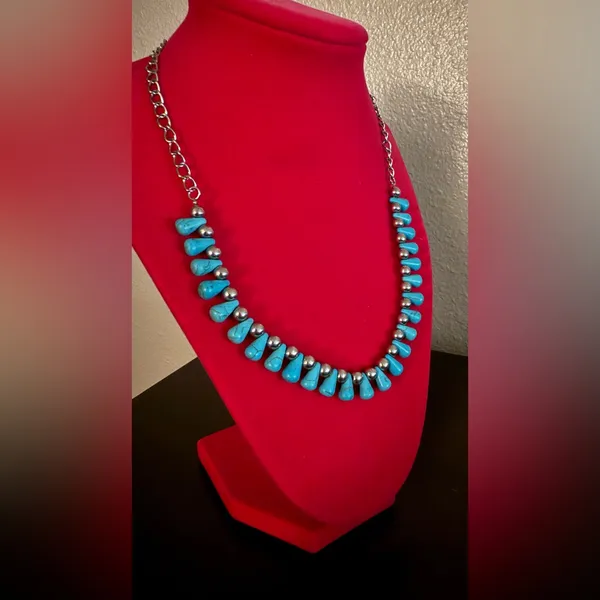 Vintage Turquoise Beaded Necklace | Silver Tone Statement | Southwestern Boho - Image 4