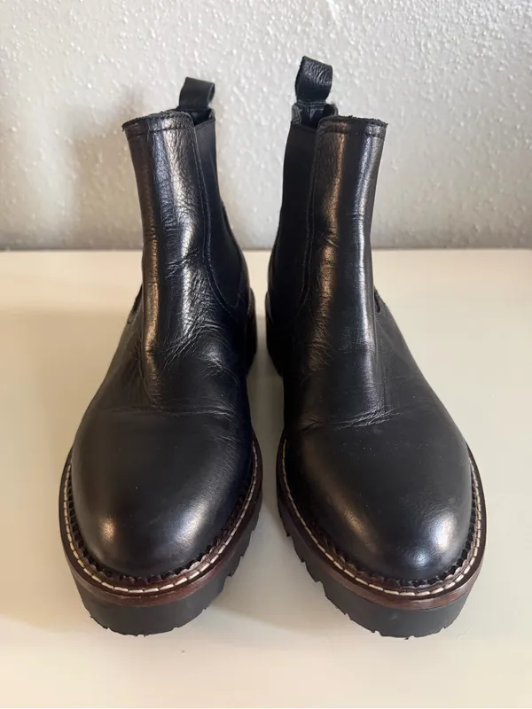 Caslon Miller Water Resistant Leather Black Chelsea Boot Size 6.5M Chunky Soles - Image 3