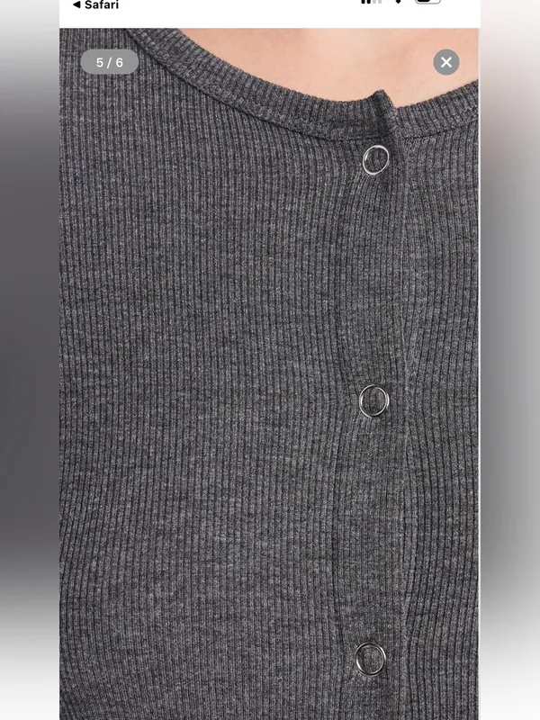 REVOLVE LNA Gabriella Ribbed Snap Henley Dark Heather Grey Size Small - Image 4