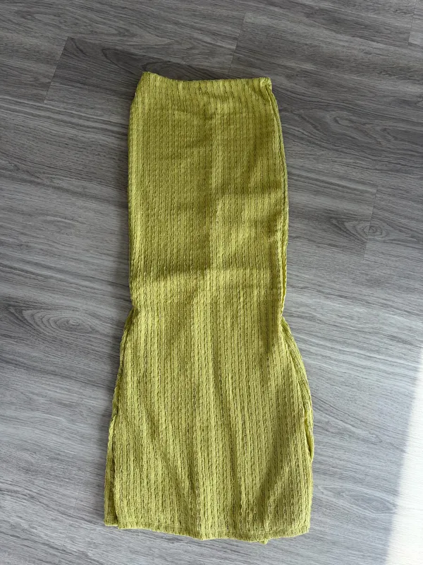 White Fox Boutique Lime Green Maxi Skirt - Image 2