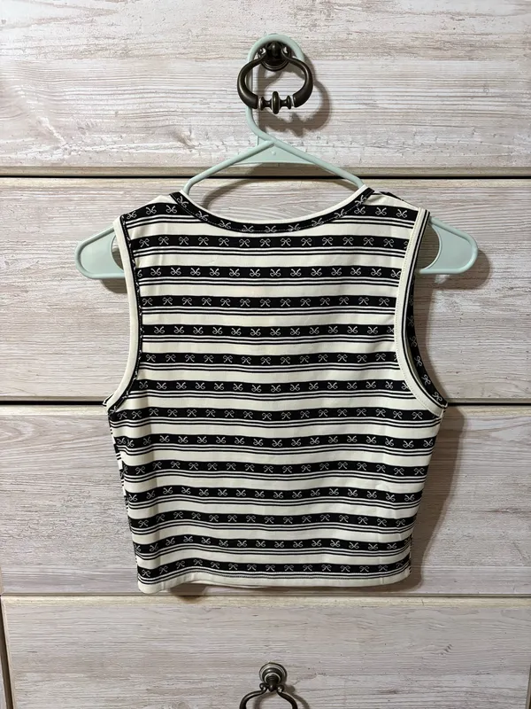 Boutique Crop Top - Image 6