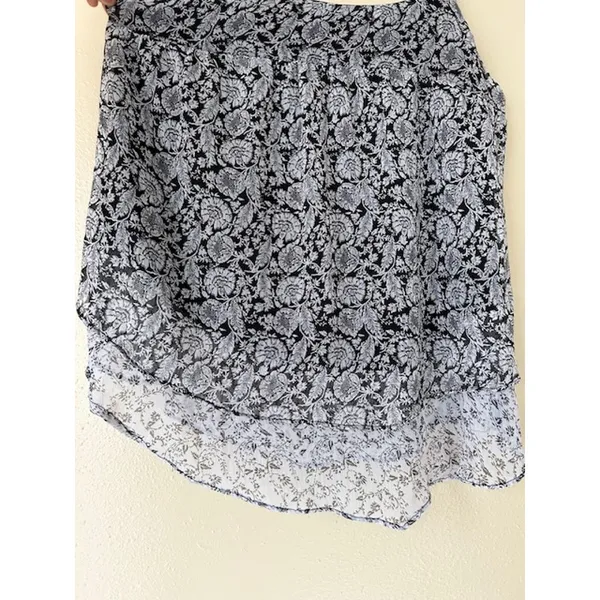 Faded Glory Black Floral Tiered Tank Top Size Small - Image 4
