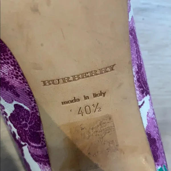 - Was $100 now $60 Burberry floral purple 4 inch heel leather sole 40.5 or… - Image 4