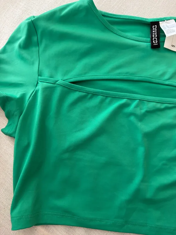 Divided Top - Image 3