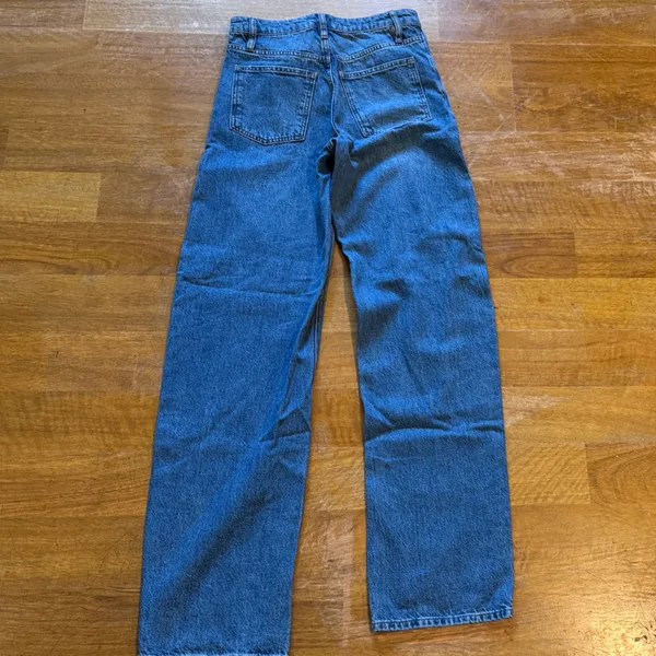 Frame Denim Classic Indigo Straight Jeans - Image 3