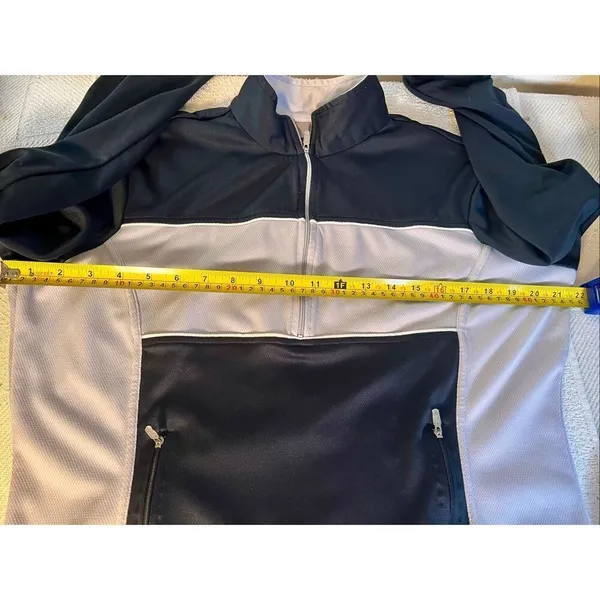 Nike Jacket Women Sz Large Swoosh Quarter Zip Pocket Light Dri Fit Run Gym Core - Image 7
