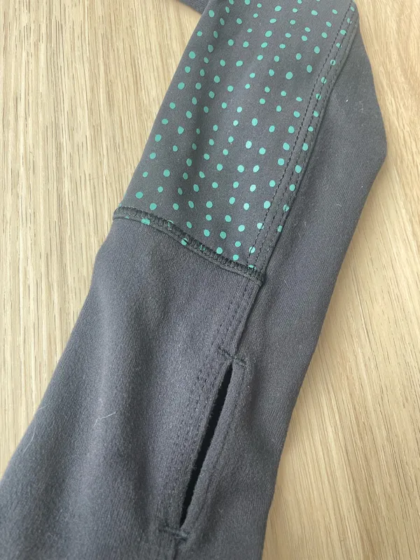 Lululemon Long Sleeve Top - Image 4