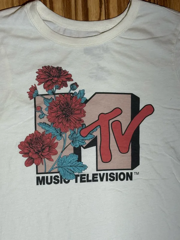 Pink/red MTV with floral Graphic White T-Shirt - Image 2