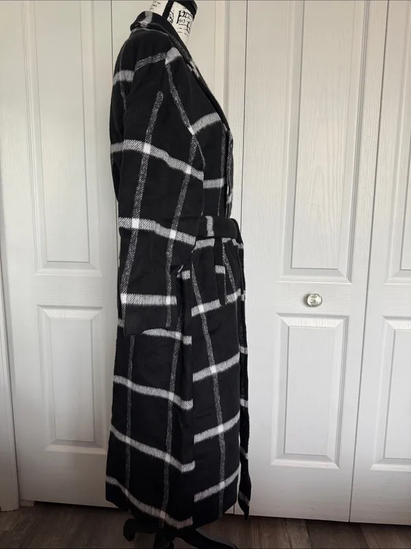BloomChic Black & White Plaid Wrap Trench Coat Size 10 - Image 6