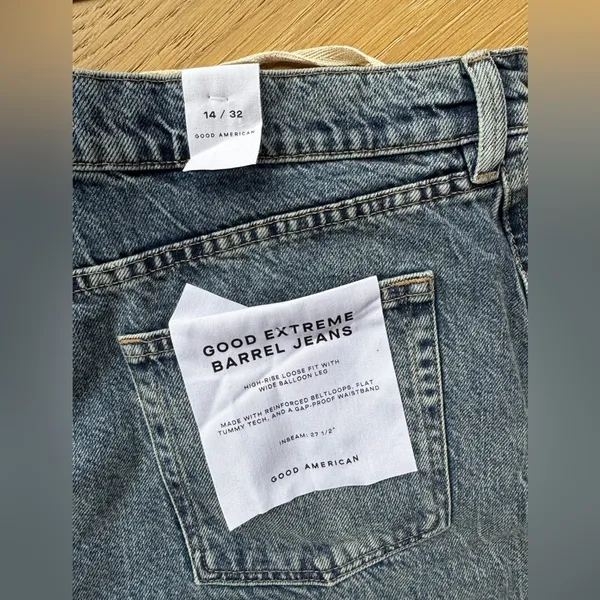 NEW Good American Extreme Barrel Jeans ~ SOLD OUT ~ Indigo ~ Size 14 / 32 - Image 10