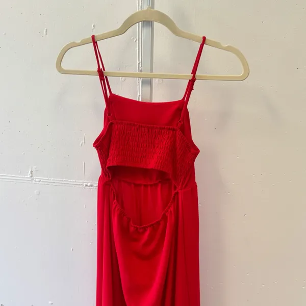 Monteau Los Angeles Red Maxi Dress XS Spaghetti Strap Cutout Back Smocked - Image 5