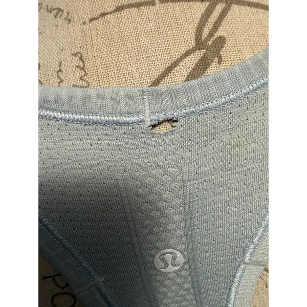 Lululemon Swiftly Tech Racerback Tank Top‎ Light Blue Size 6 Athletic Wear - Image 3