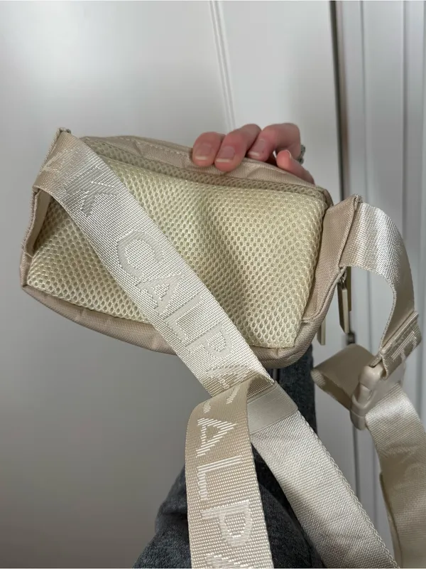 Calpak Stevyn crossbody Fanny Pack bum bag in neutral dune‎ colorway - Image 6